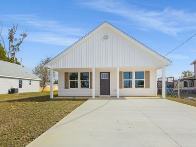 922 Taylor Dr