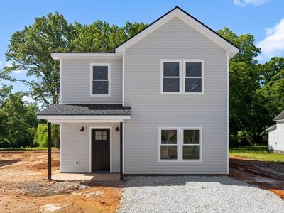 704 Laurel St