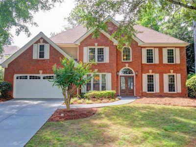 315 Willow Crescent Way