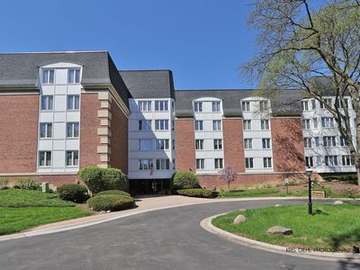 175 Lake Blvd APT 318