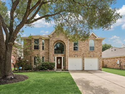 2311 Glendavon Ln