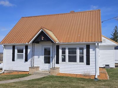 1458 West County Road G