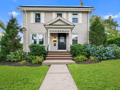 251 High St