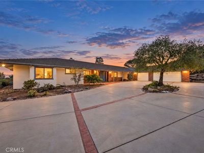 4911 San Jacinto Cir E