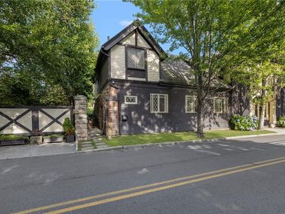 78 Coggeshall Ave #3