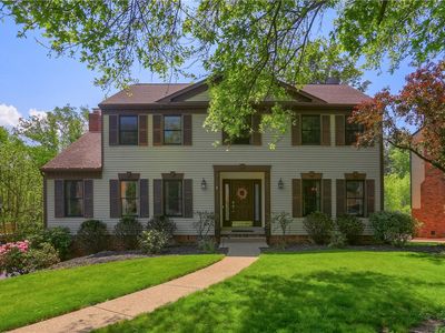 5124 Bronwyn Ct