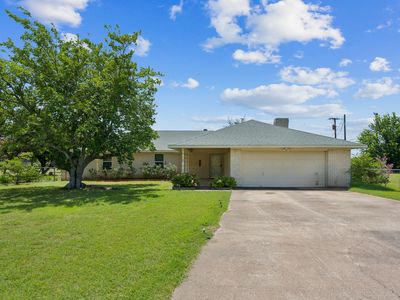 Property at 700 Panorama Loop, Waxahachie, TX