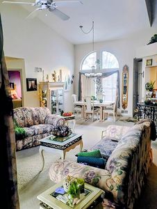 Property at 119 N Aspen Ct Unit 2, Warren, OH