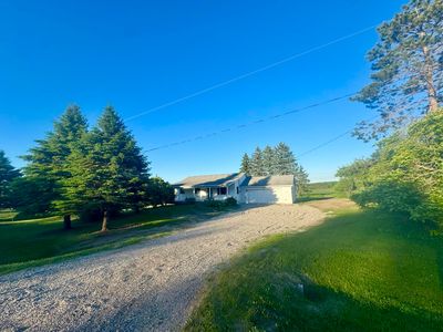 3122 Campbell Rd