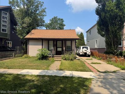 947 Bennaville Ave