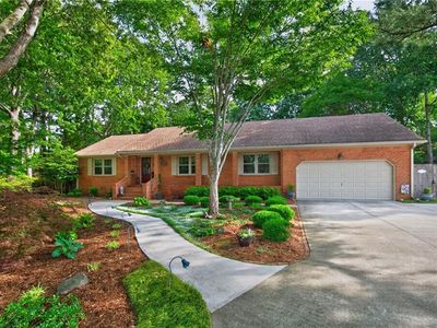 2000 Bay Breeze Ct