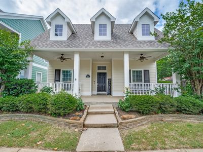 1900 Saint Simons St