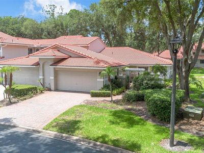 8237 Breeze Cove Ln