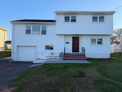 29 Swarthmore Dr