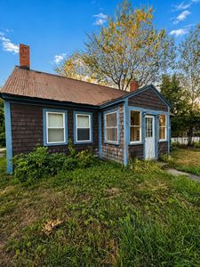 31 Pleasant Street