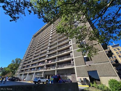 12500 Edgewater Dr APT 202