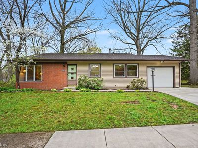 582 Eric Dr