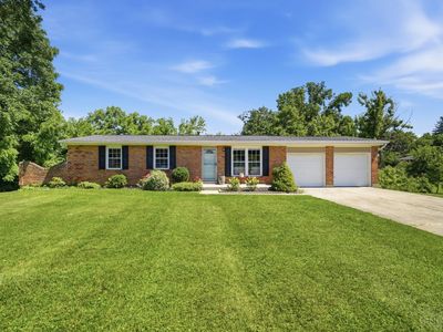 Property at 839 Brookcrest Dr, Mason, OH