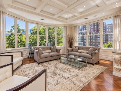 19 Arlington St APT 32