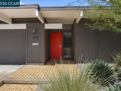 160 Los Cerros Ave