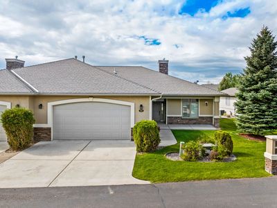 703 Sandpiper Dr