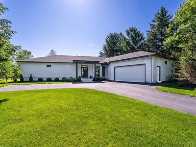 5085 Willowbrook Dr