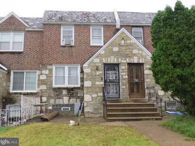 232 E Fariston Dr