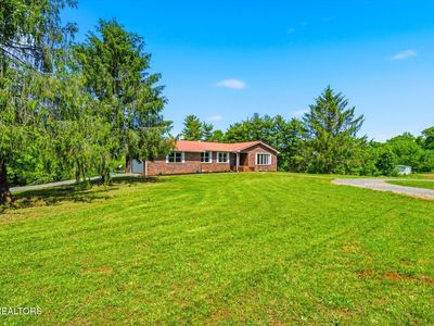 1044 Old Lee Hwy