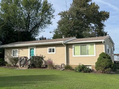 17 Midway Dr