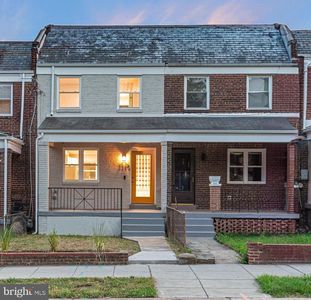 2220 13th St NE