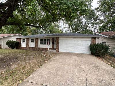 325 E Wayland Street