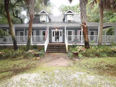 1290 Crooked Oak Dr.