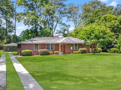 85 Lee Ave