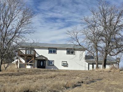 3675 Road 37 W