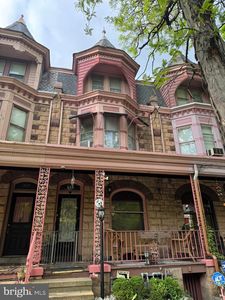 429 Greenwich St