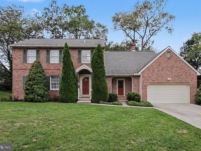 28 Paddock Ln