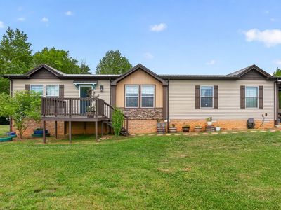 160 Apple Blossom Ln