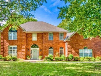 1715 Royal Dr