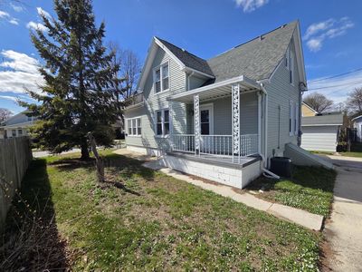 2317 S 9th STREET
