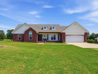 5 Gayle Dr