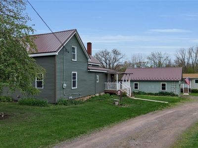 Property at 10793 Ridge Rd, Medina, NY