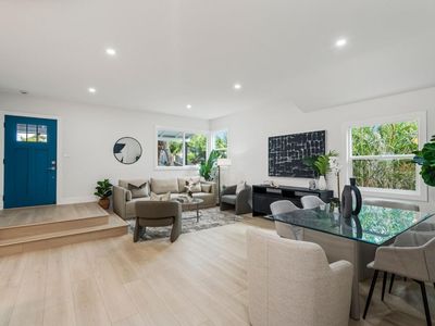 472 Quartz St