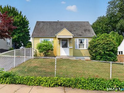 50 Summit Avenue