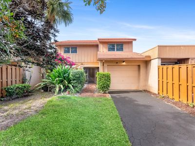 5371 Stonybrook Drive