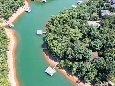 202 Plantation Point
