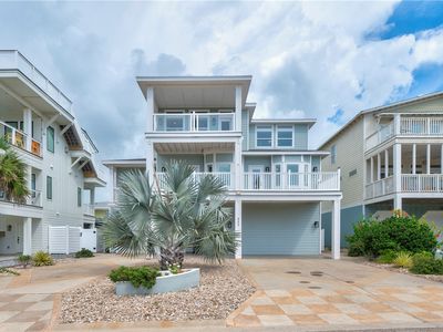 853 Oceanside Dr