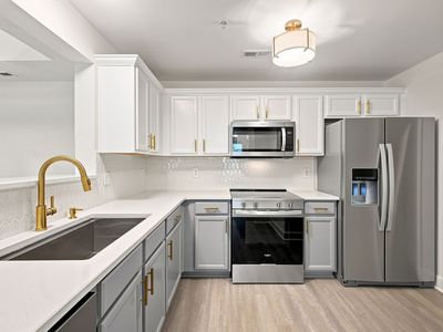 8601 Peckham Ln Unit 14