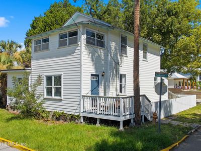 110 DE HAVEN Street