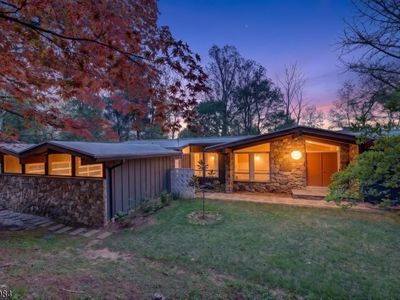 39 Skyline Dr