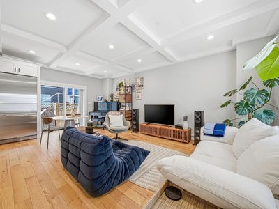 51 Oliver St #2